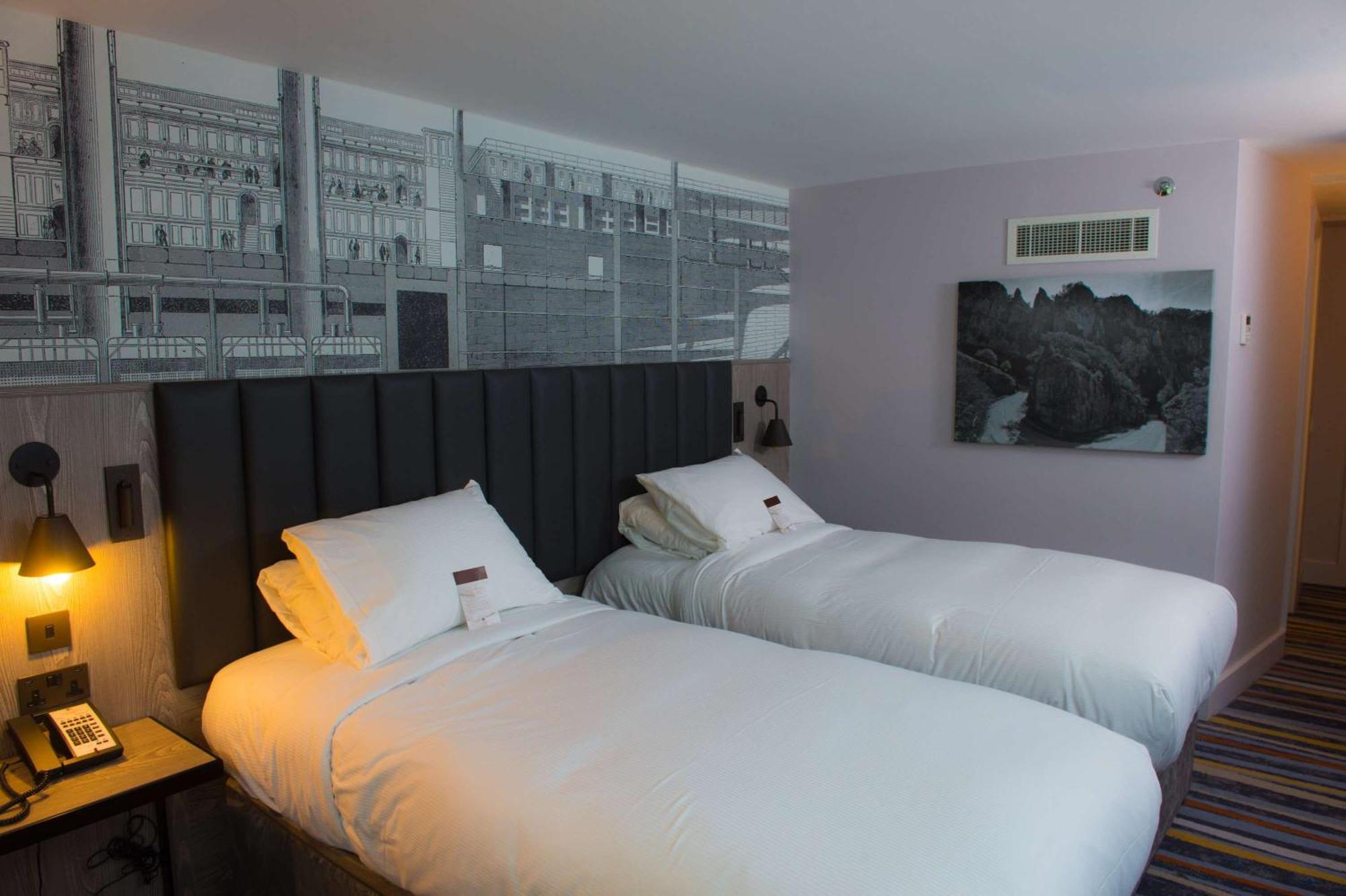Doubletree By Hilton Bristol South - Cadbury House Otel Yatton Dış mekan fotoğraf