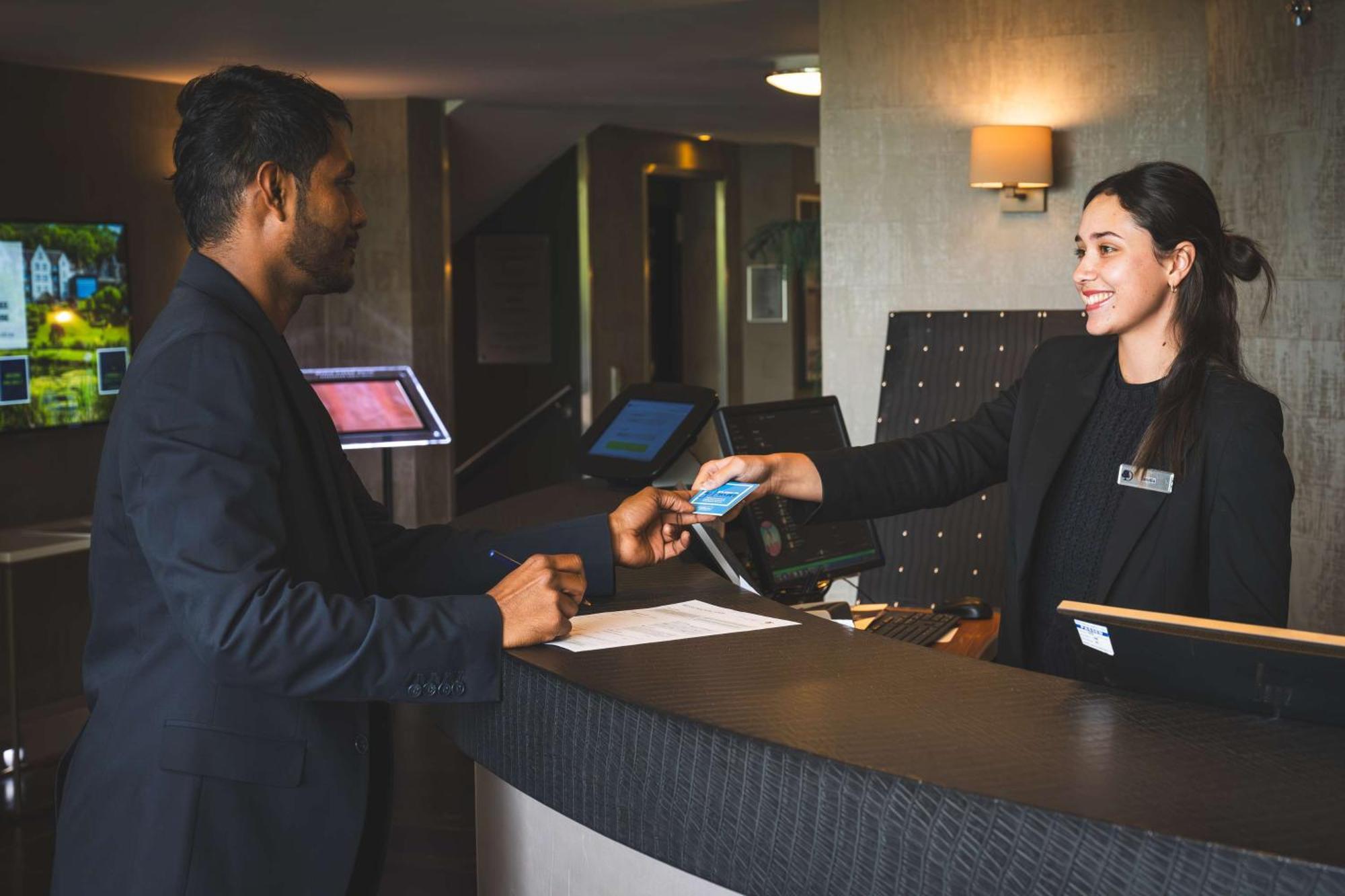 Doubletree By Hilton Bristol South - Cadbury House Otel Yatton Dış mekan fotoğraf